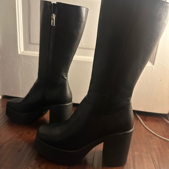 New with box Lamoda Black Slick Nicks Calf High Boots 8 - Picture 4 of 9